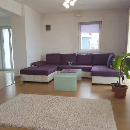 Vila Napoca *
